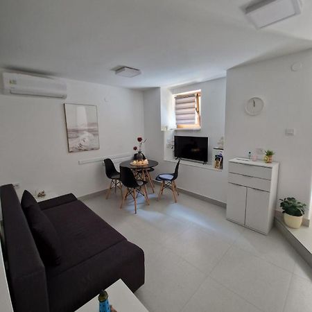 Zad Senj Apartman Екстер'єр фото